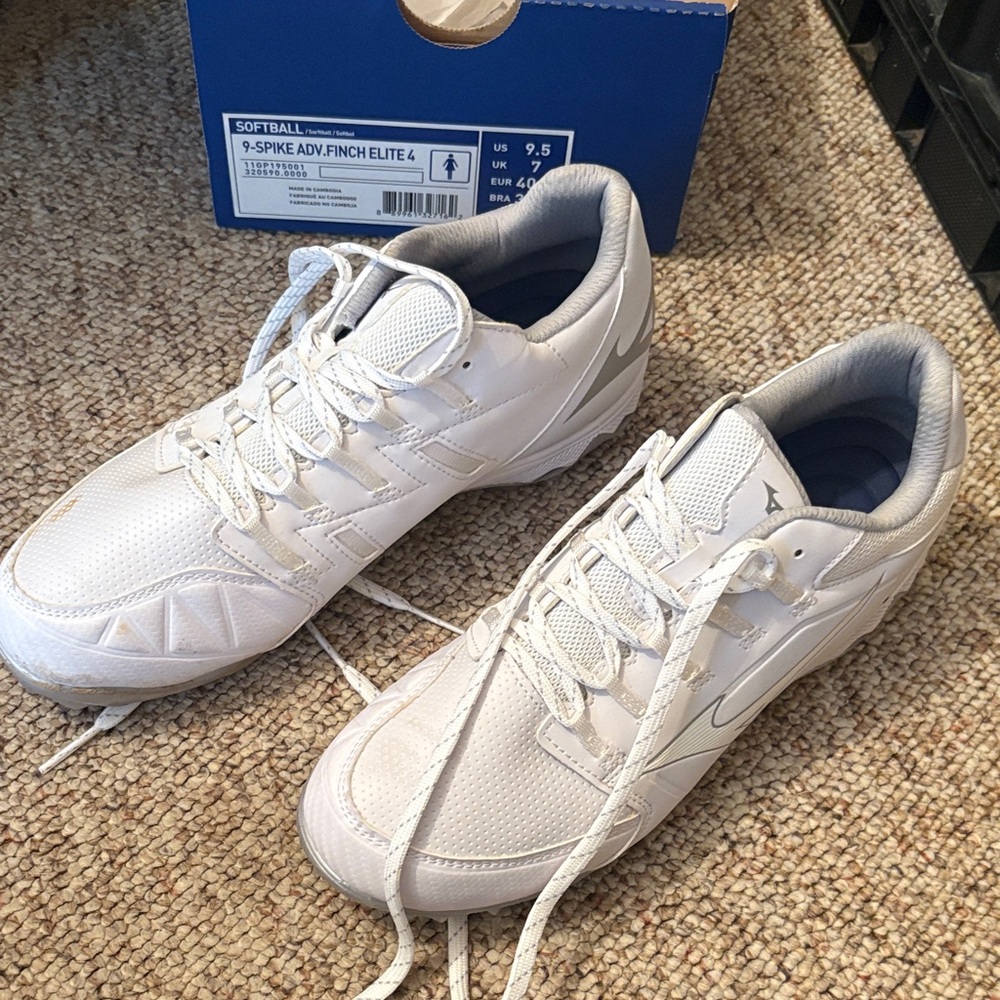 White Mizuno Softball Cleats